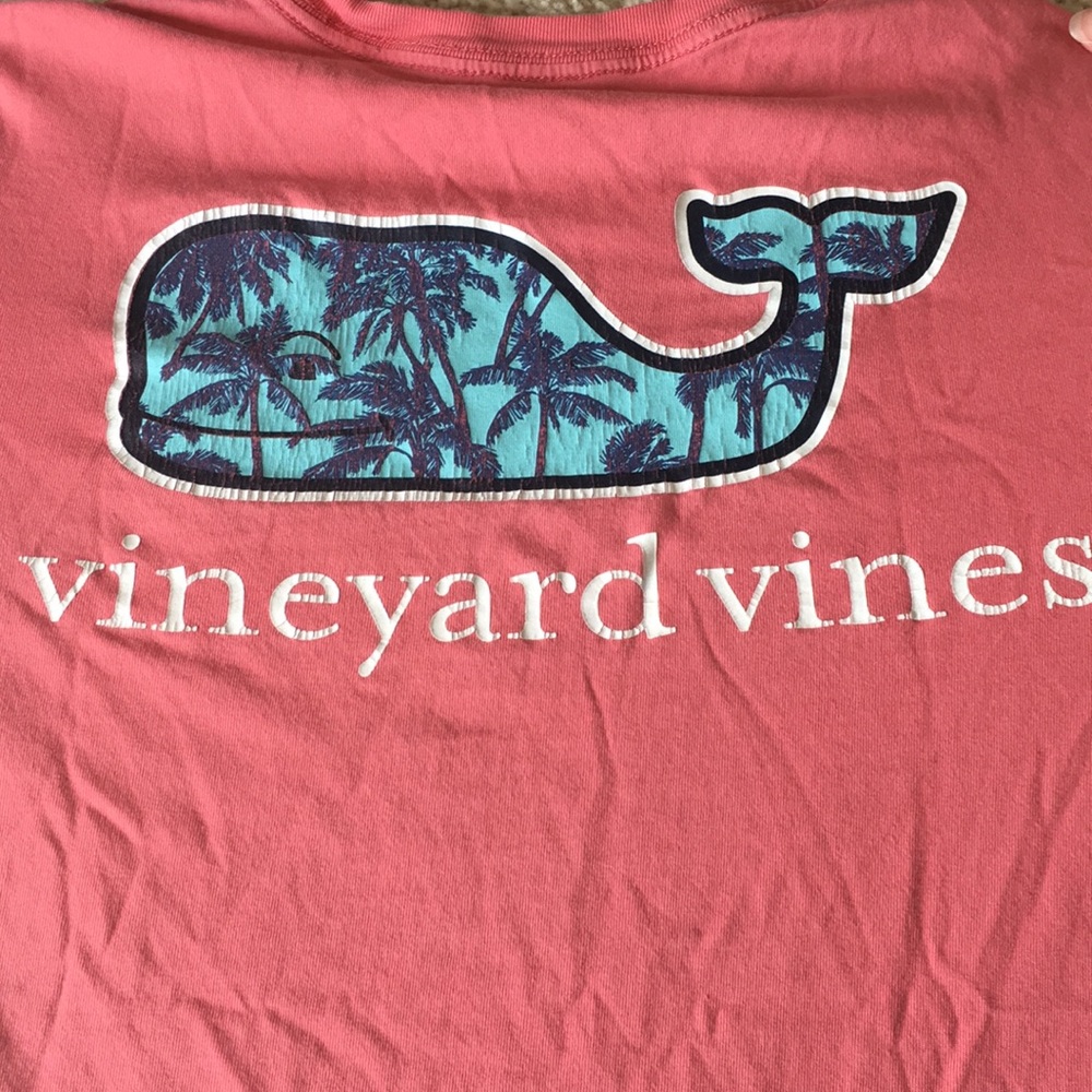 Vinyard Vines shirt
